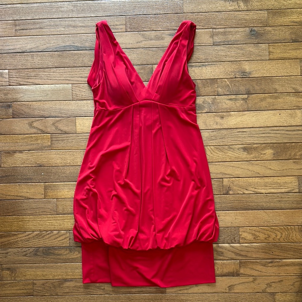 Elegant Red Sleeveless Dress